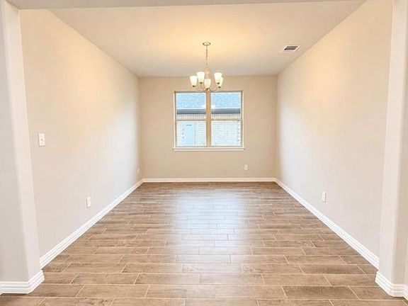 5th image of 1410 Crossford Trl