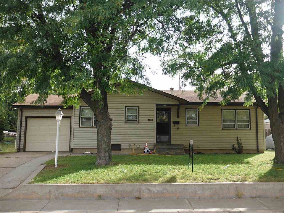 1st image of 2208 Thompson Ave