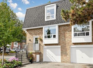 282 Royal Orchard Blvd Unit 13, Markham, ON L3T 3E7