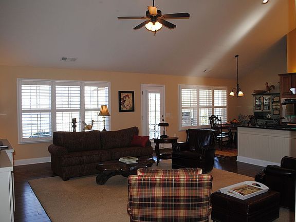 5th image of 267 River Mill Ln