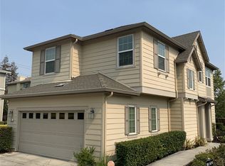 500 Falling Star Dr, Martinez, CA