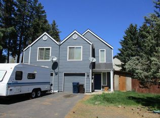 734 E Green Ridge Ave, Sisters, OR 97759