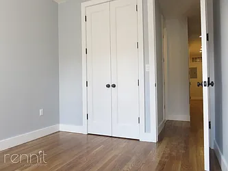 Rented by Rennit Inc.