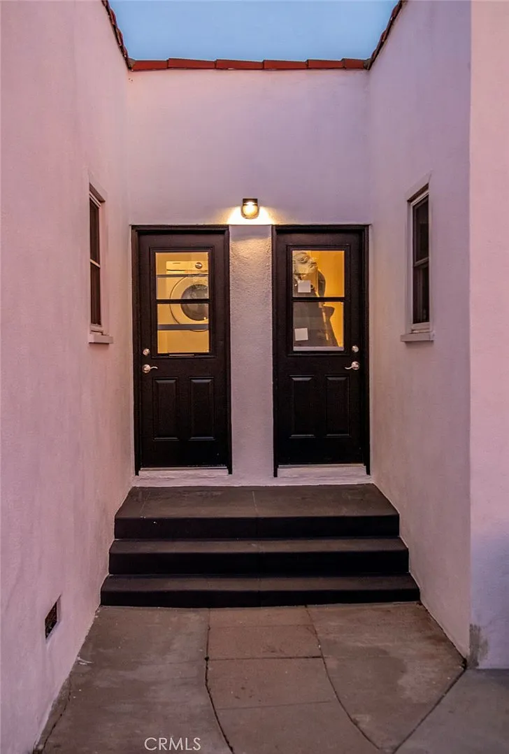 1 bed, 1000 sqft, $3,500 — Photo 4