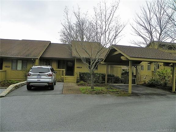 5th image of 504 Live Oak Ln #504
