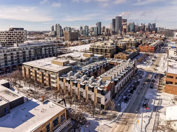 156 N 9th St NE, Calgary, AB T2E 0P4