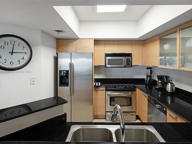 16699 Collins Ave #1604 — Photo 9
