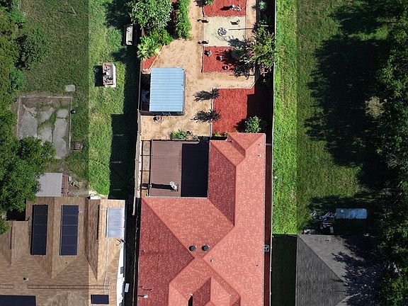 4th image of 929 KENDALIA AVE