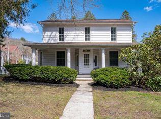 449 S 3rd St, Oakland, MD