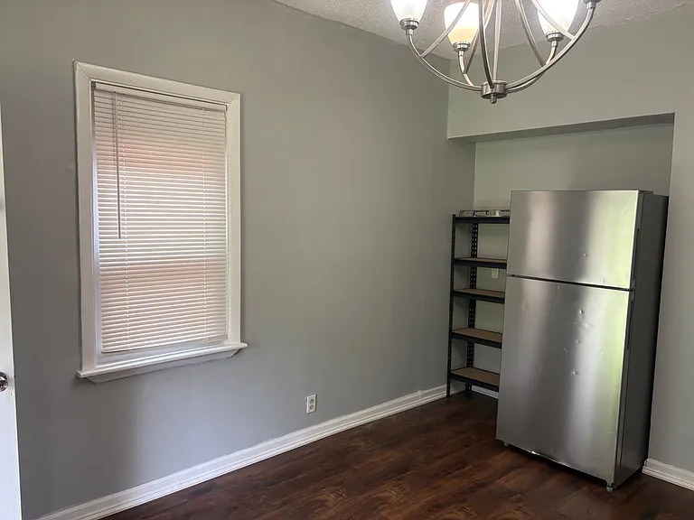 6636 Etzel Ave — Photo 10