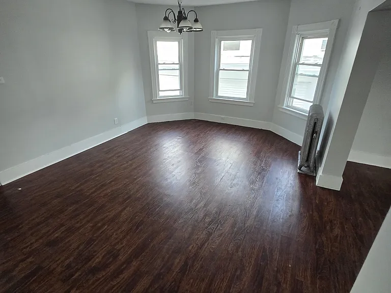25 Brighton St #3 — Photo 7
