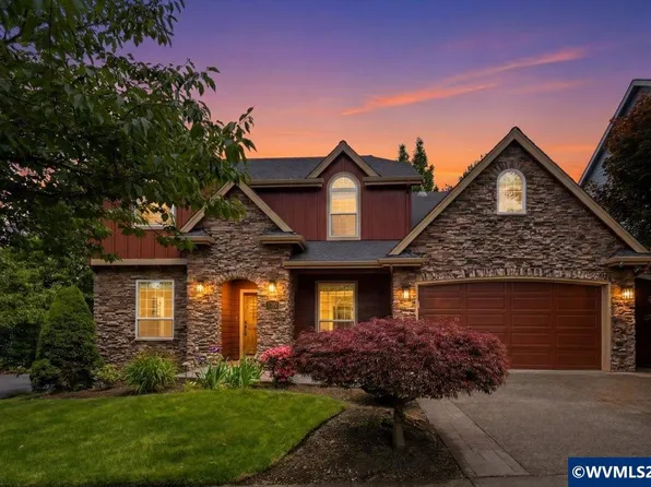 5810 Pikes Pass St SE, Salem, OR 97306