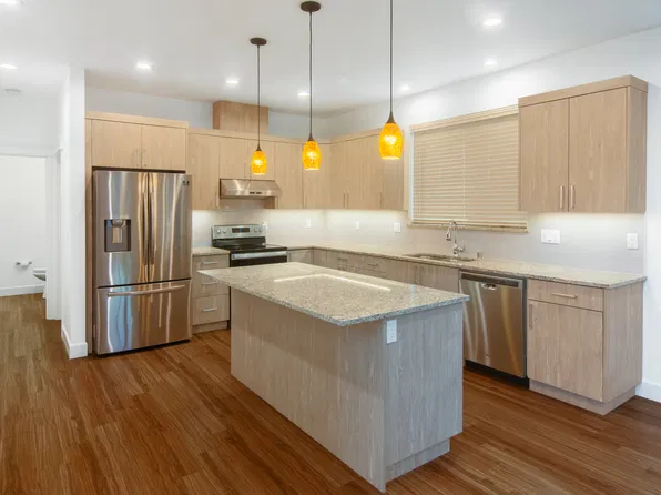 931 Nevada St, Bellingham, WA 98229