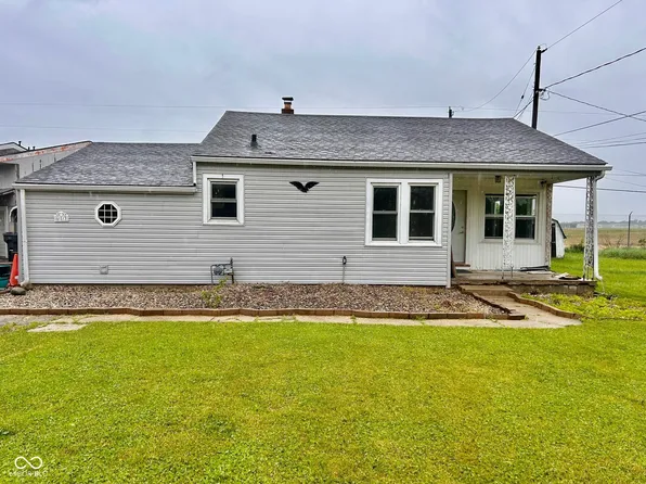 613 Anderson Rd, Chesterfield, IN 46017