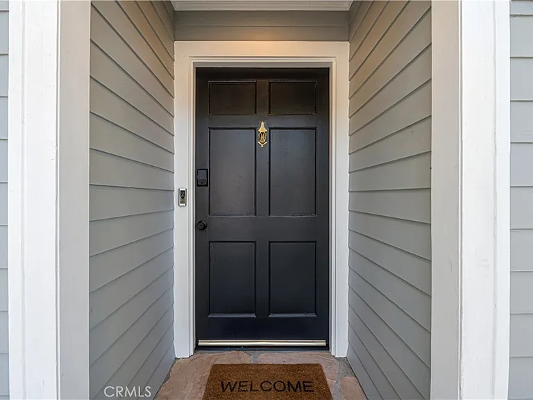 16572 E Buena Vista Ave — Photo 1