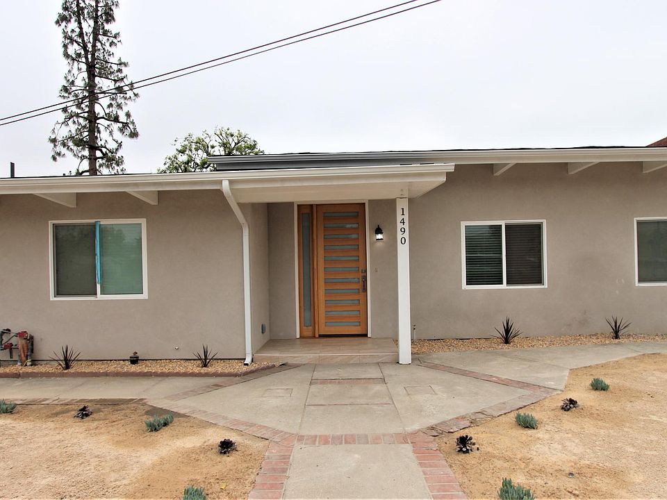 1st image of 1490 Arroyo Ave