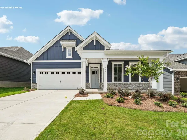 2122 Skyhawk Dr, York, SC 29745