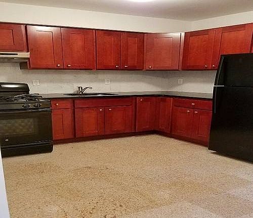 3rd image of 2524 Broadway #2F