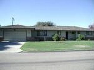 235 E Birch Ave, Hanford, CA