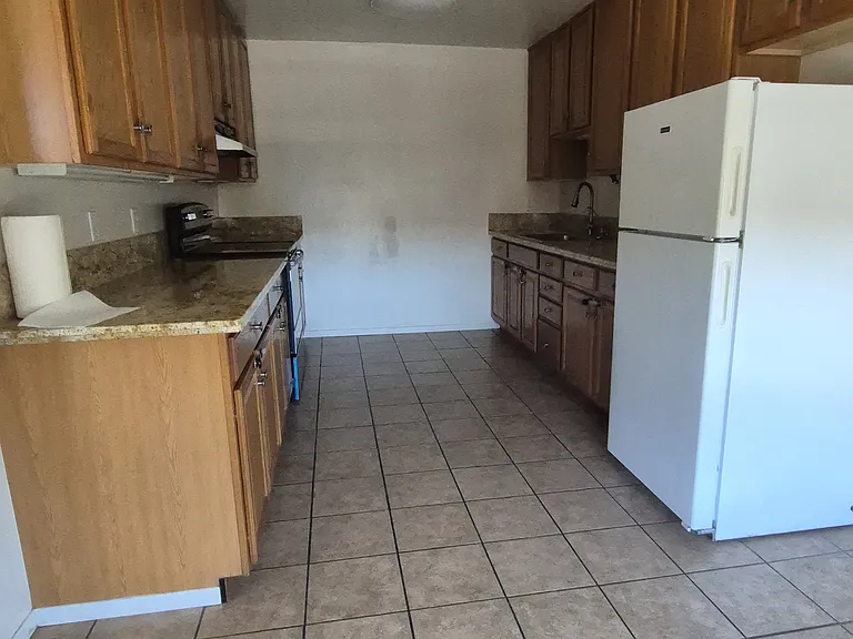 225 Couch St #227 — Photo 4