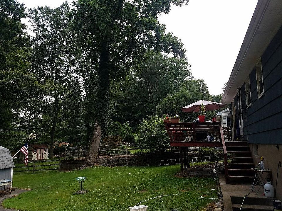 2nd image of 99 Pawnee Ave