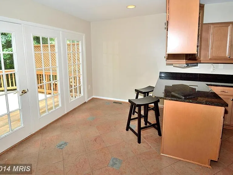 Breakfast Nook / Sunroom