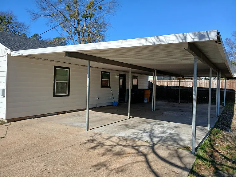 2940 Letourneau Dr — Photo 5