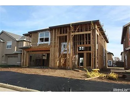 24 Shiva Ct photo 1