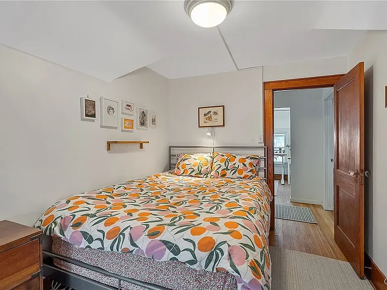 507 Herkimer St — Photo 13