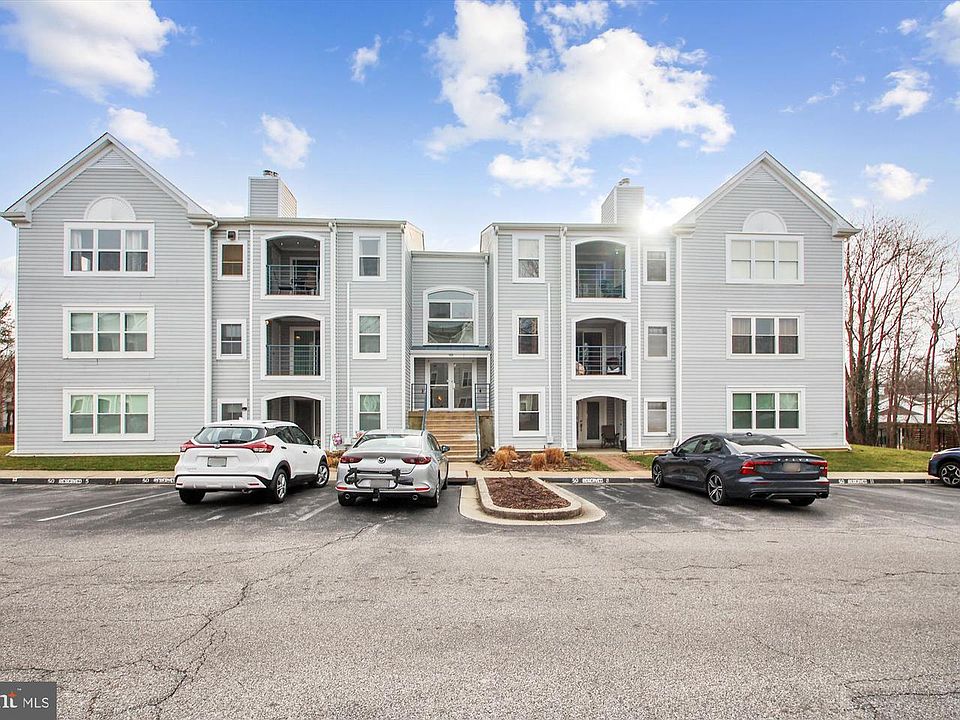 1st image of 50B Greystone Ct #B