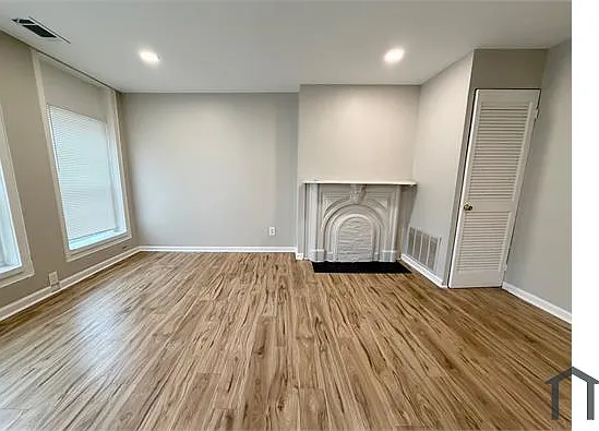 2221 W Madison St — Photo 4