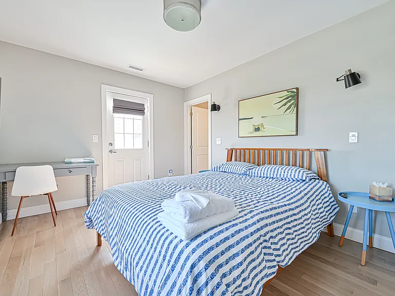 140 S Bartram Ave — Photo 55
