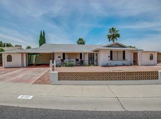 10705 W Canterbury Dr, Sun City, AZ 85351