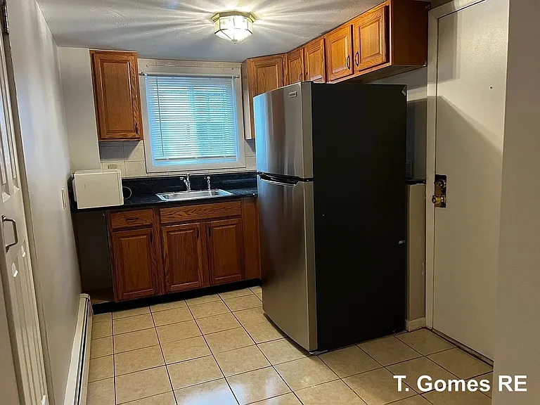 243 Lake St #2 — Photo 8