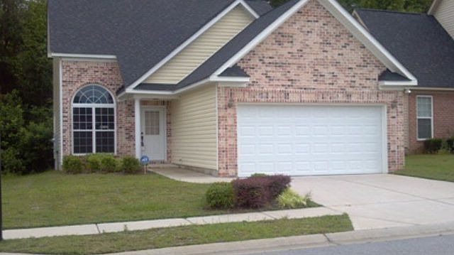 1st image of 2936 Aylesbury Dr