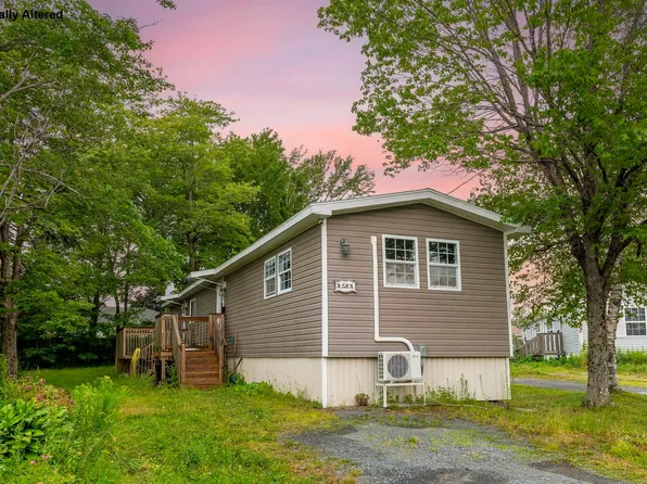 121 Milo Ter, Beaver Bank, NS B4E 1N5