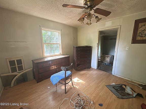 3rd image of 1176 Dials Branch Blvd