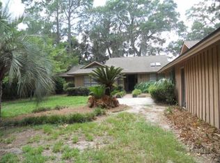 111 E Back St, Savannah, GA 31419
