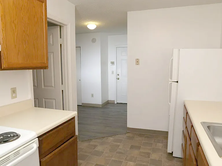 25 Laval Street Apartments — Photo 59