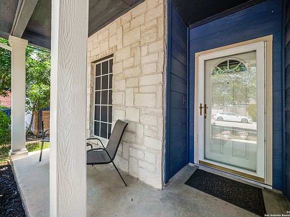 3rd image of 4015 Arbor Heights