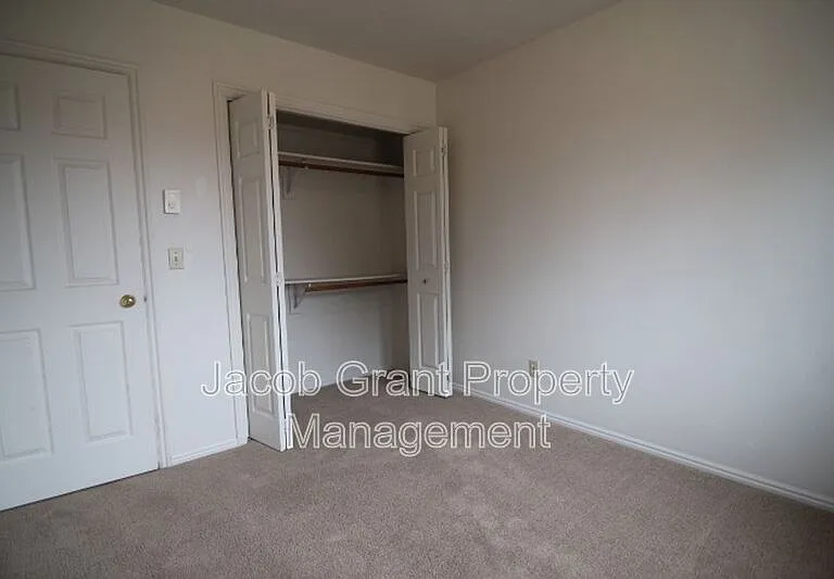 1940 S Ammon Rd #1 — Photo 6