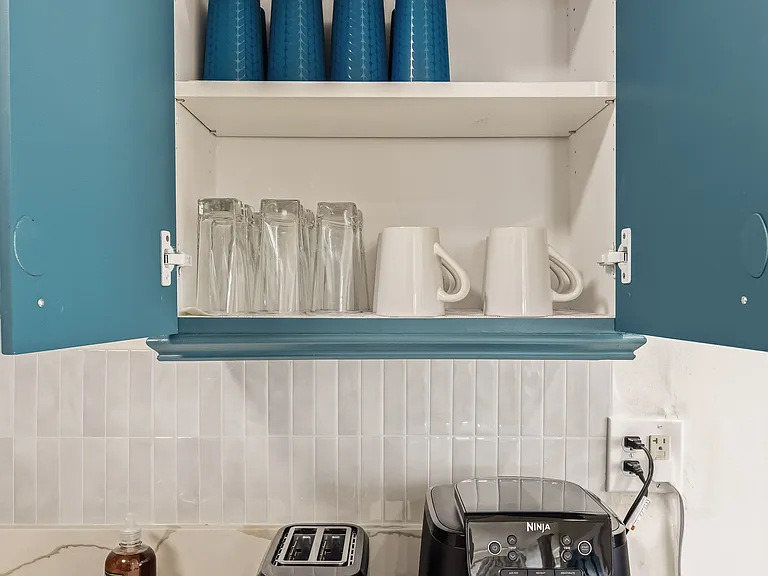1105 W Berkeley Ct — Photo 17
