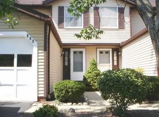 226 Regina Dr UNIT 1-G, Bedford, OH 44146