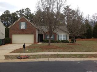 11009 Gold Pan Rd, Charlotte, NC 28215