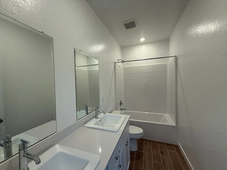 1036 Fruitwood Ave — Photo 32