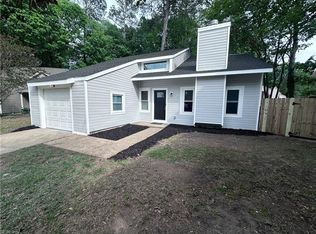 737 Longleaf Ln, Newport News, VA 23608