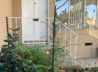 3223 Colorado Ave, Santa Monica, CA 90404