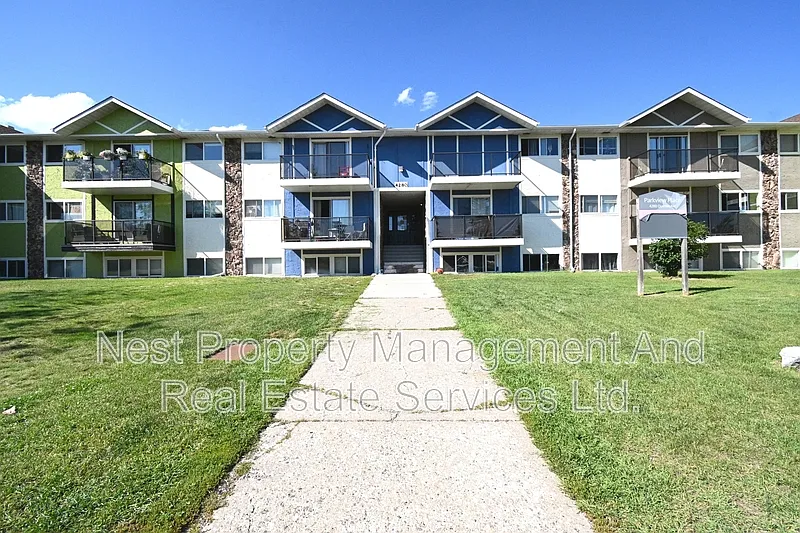 2 bed, 1.0 bath, $1,395 — Photo 3