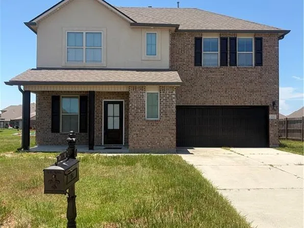 224 W Lake Ct, Slidell, LA 70461