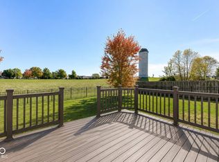 3391 Roundlake Ln, Whitestown, IN 46075